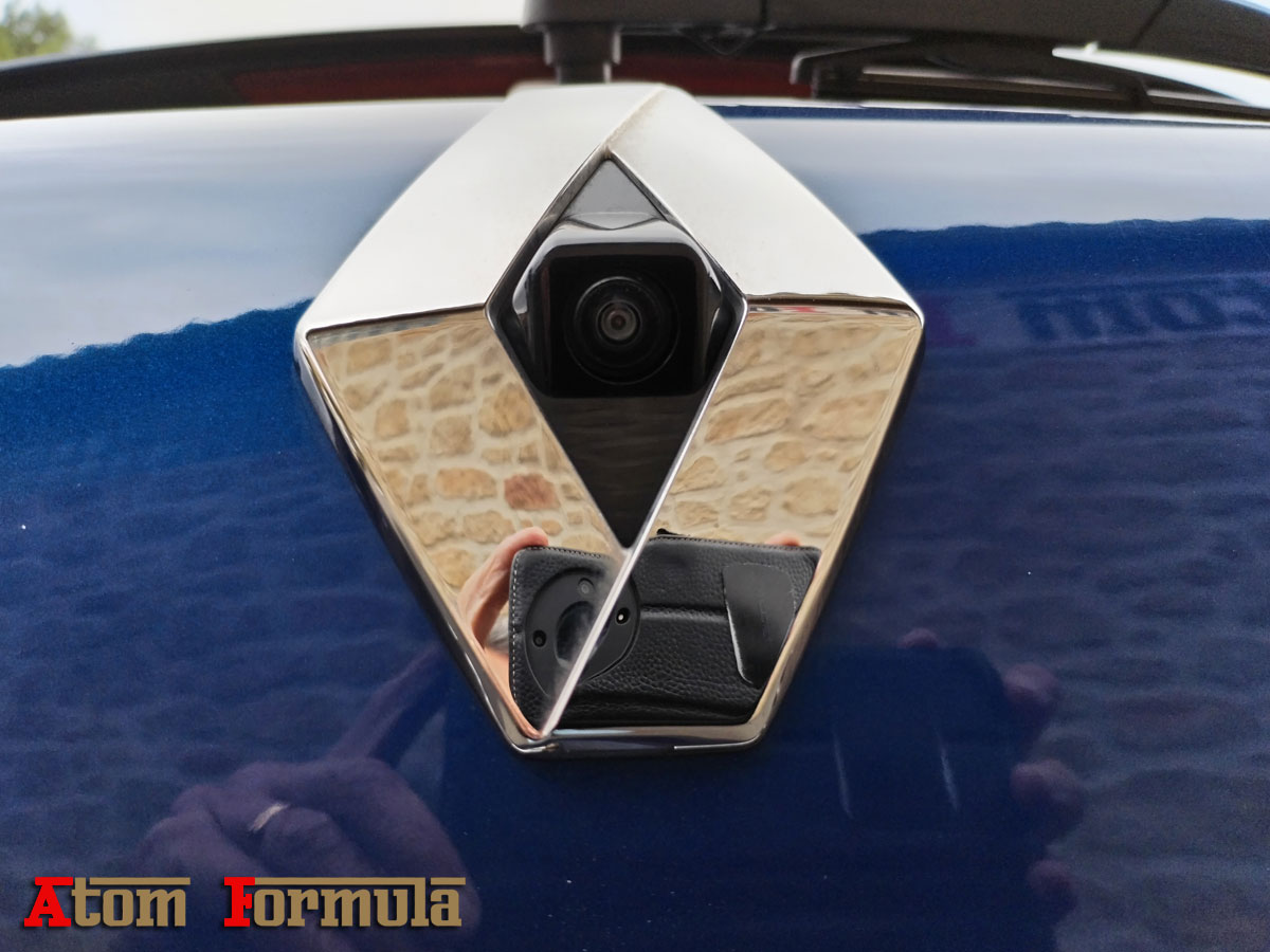 RENAULT Captur 2 Mild Hybrid 140 EDC Techno