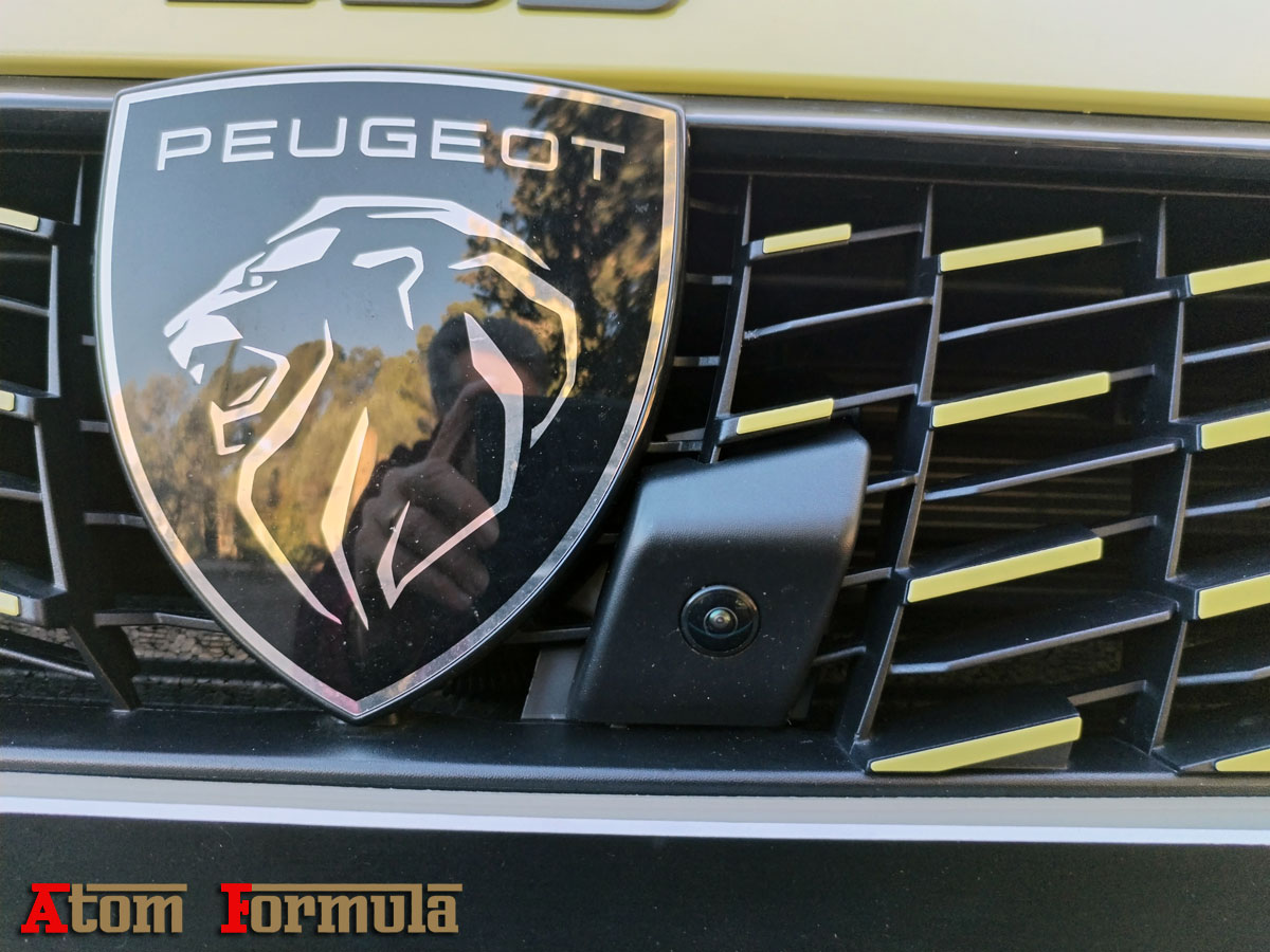 PEUGEOT 208 GT HYBRID 110 ch e-DCS6