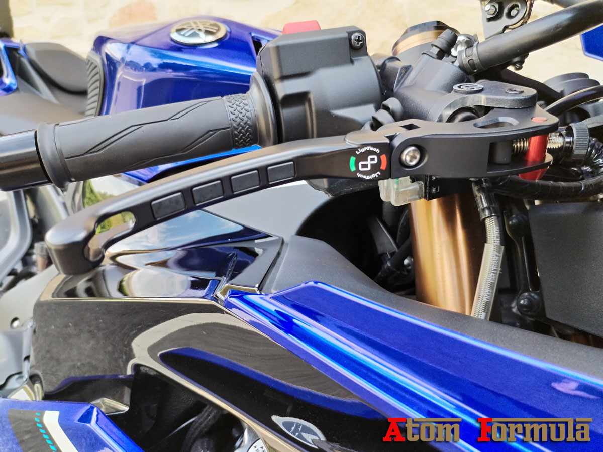 YAMAHA YZF-R9