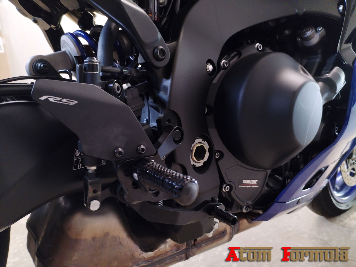 YAMAHA YZF-R9