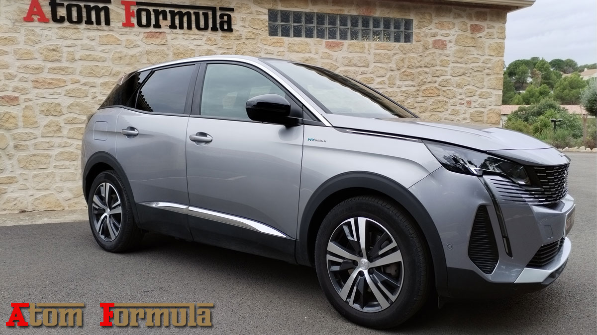 PEUGEOT 3008 1.6 HYBRID4 300cv Allure